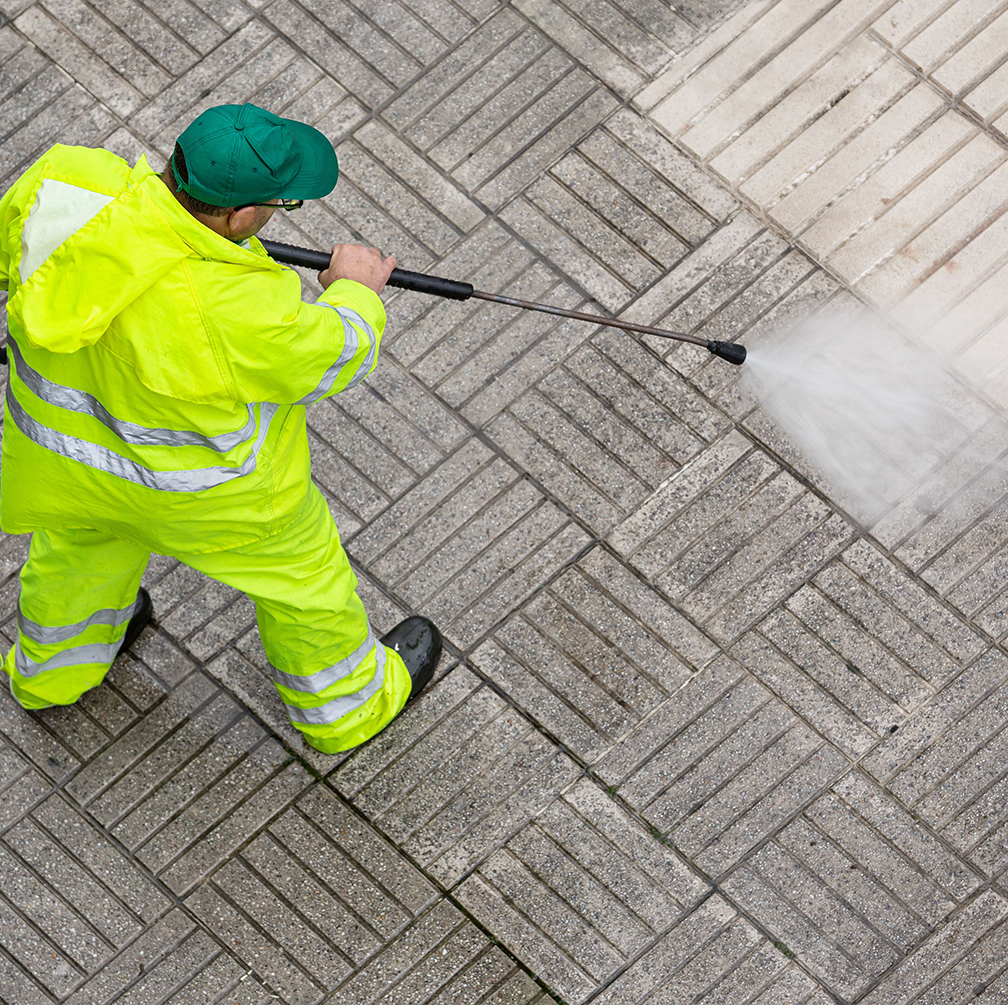Pressure Washing and the benefits to businesses in the Charlotte, North Carolina metro area.